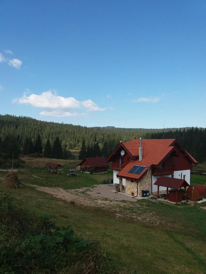 Pensiunea Agroturistica Alexandra Smida Exterior photo